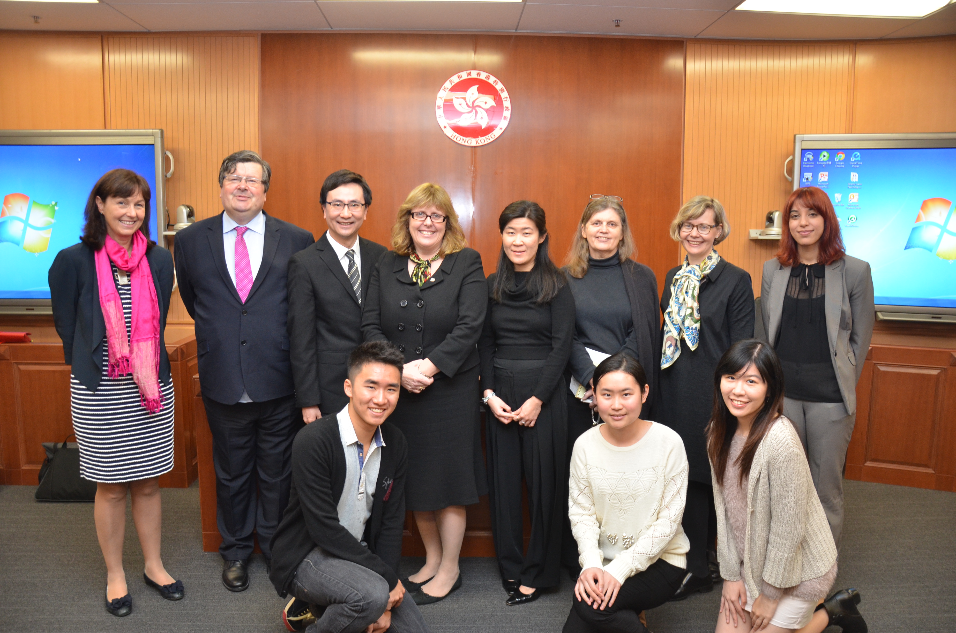 Group photo of HKU and TCD staff and nominated exchange students from HKU