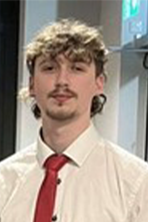 profile picture of Lorcan-Roberts 